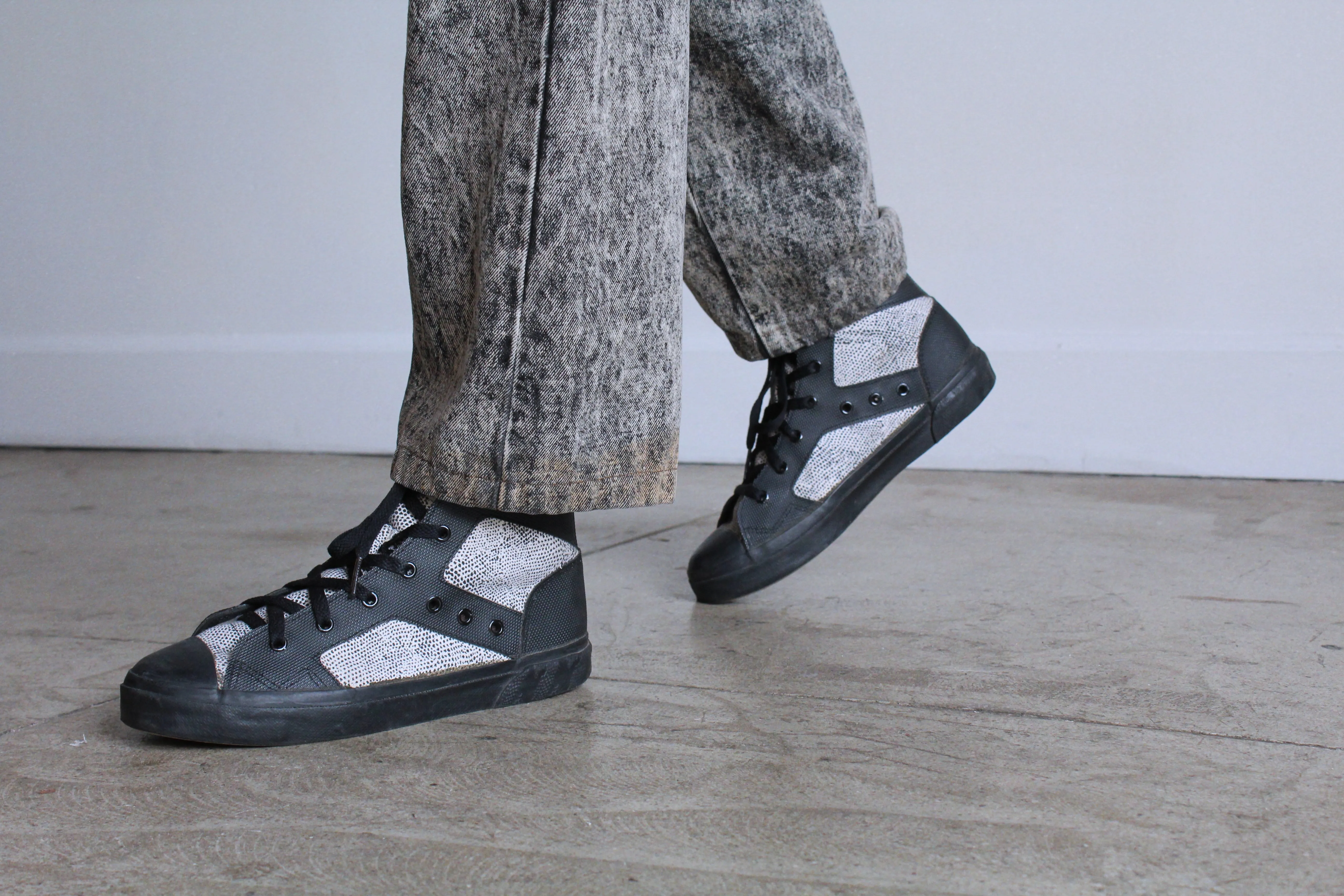 1990s Jimmy'Z Sneakers