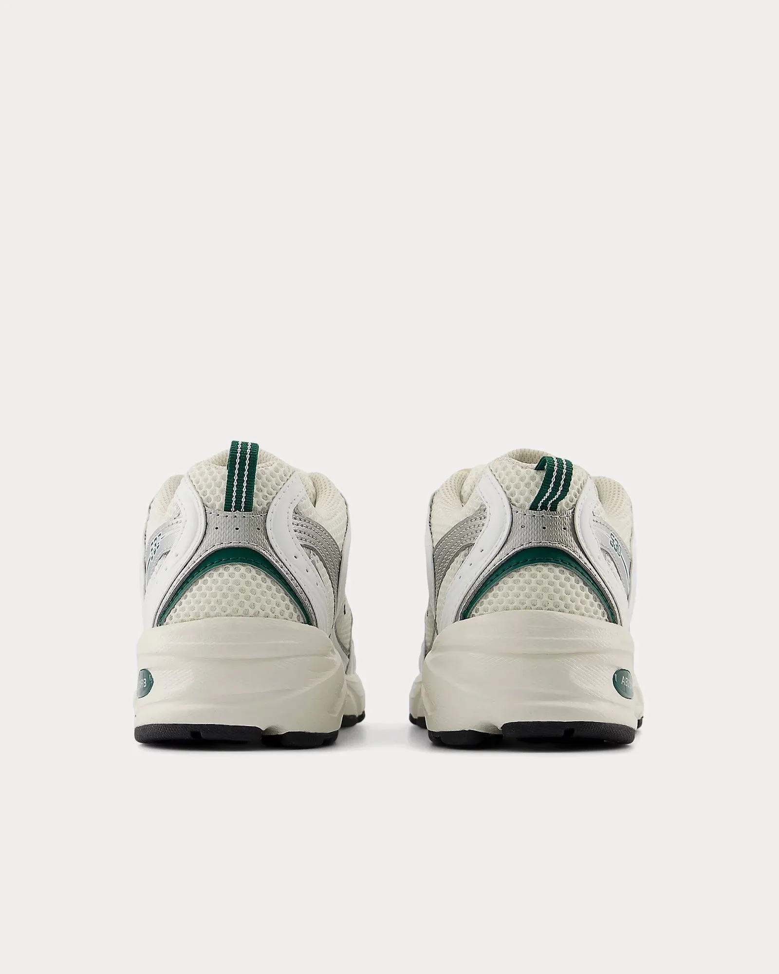 530 Sea Salt / White / Marsh Green Low Top Sneakers