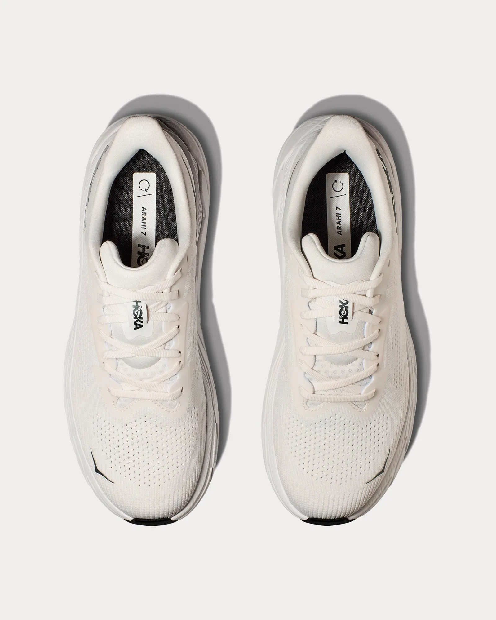 Arahi 7 Blanc De Blanc / Steel Wool Running Shoes