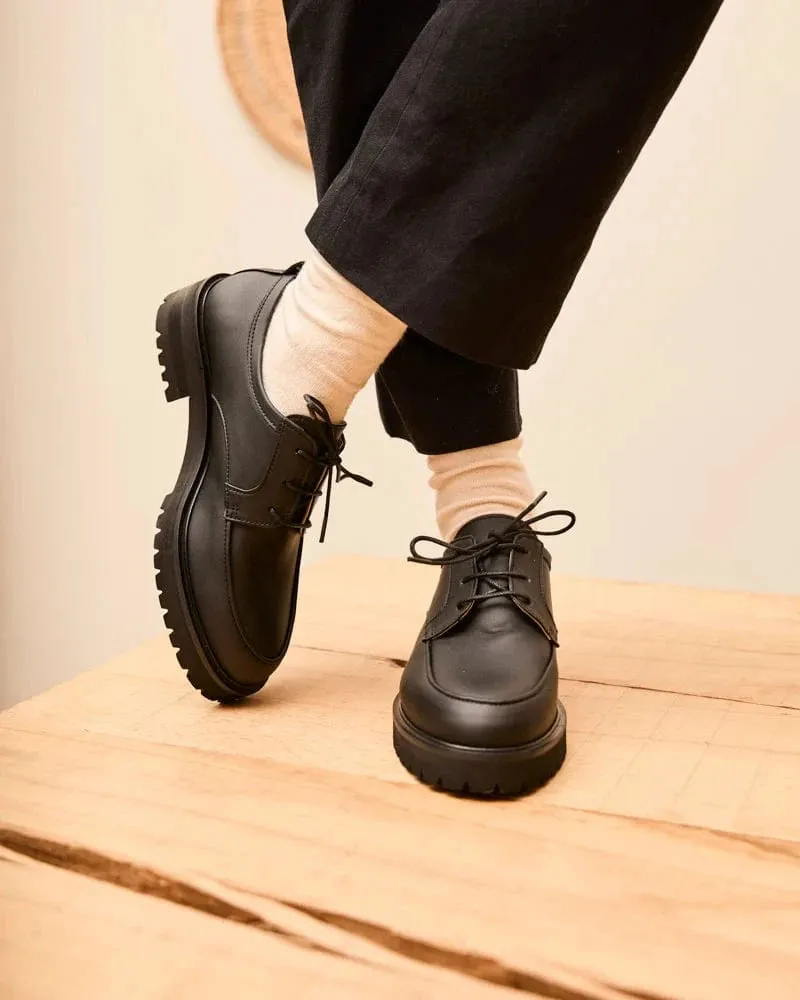 Camden Recycled Grain Vegan Lace Ups | Black