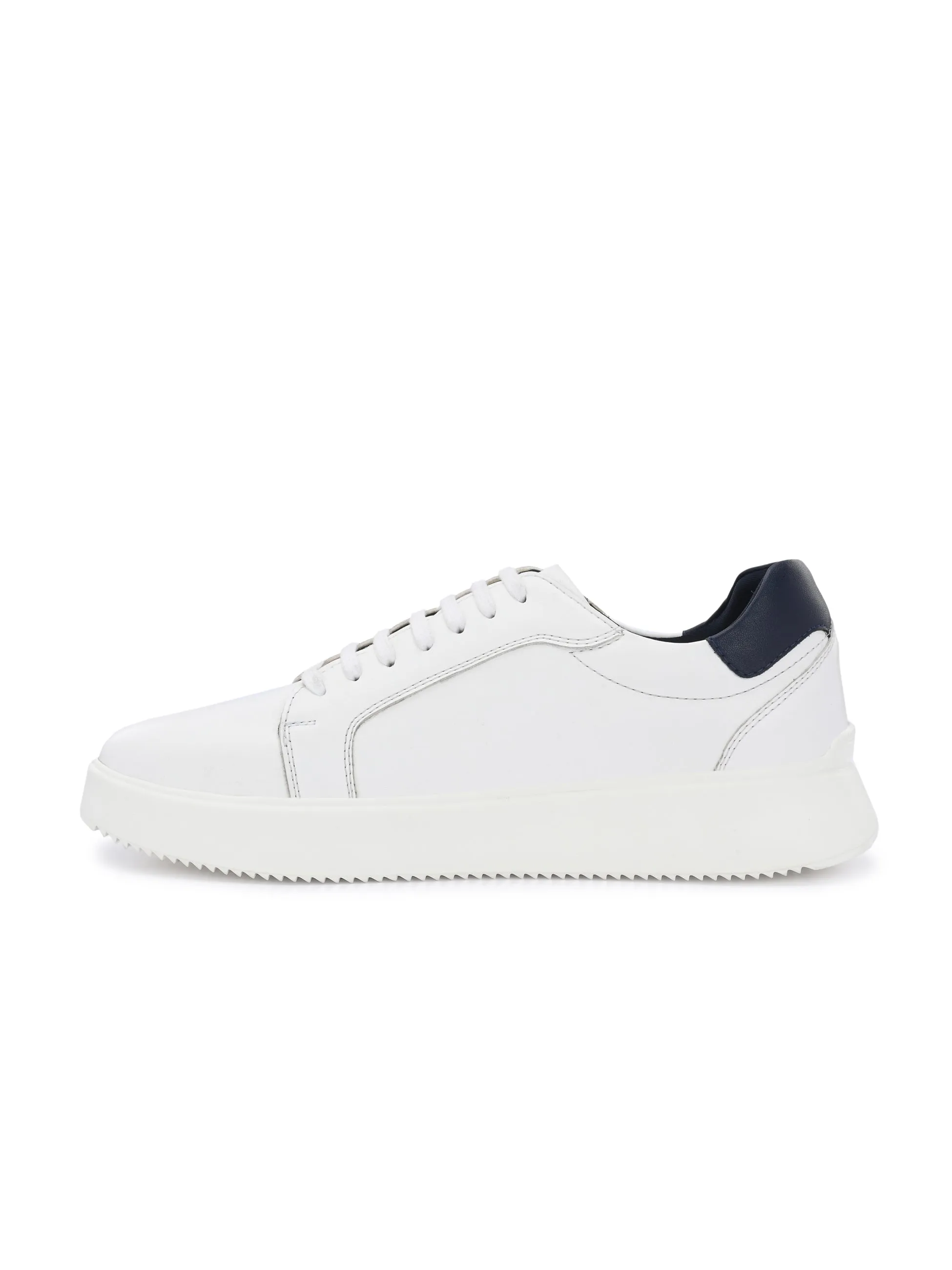 Chase Men's Sneakers