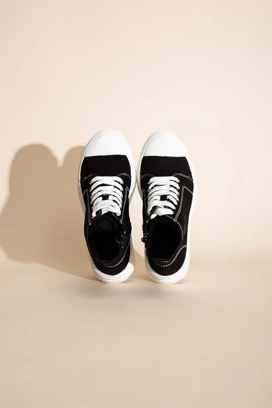 CRAYON LACE UP SNEAKERS