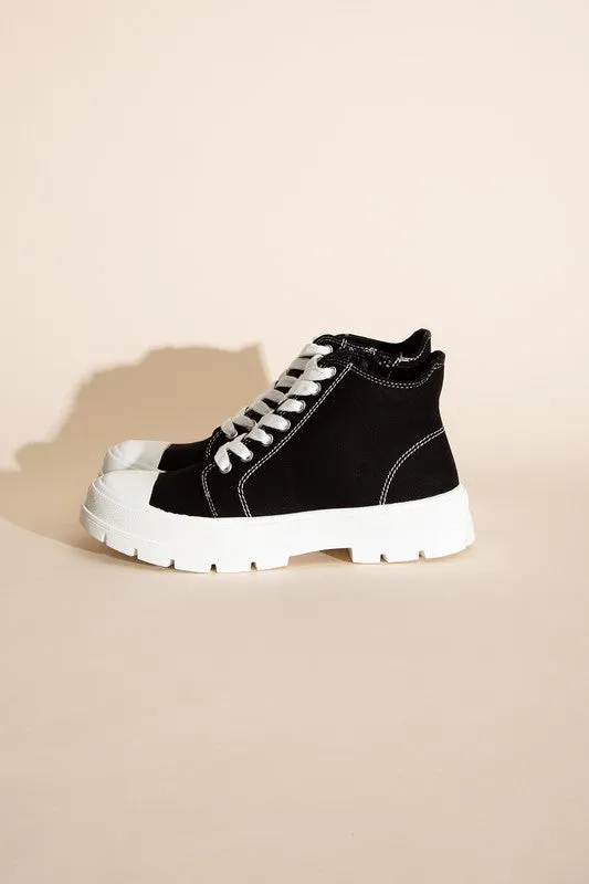 CRAYON LACE UP SNEAKERS