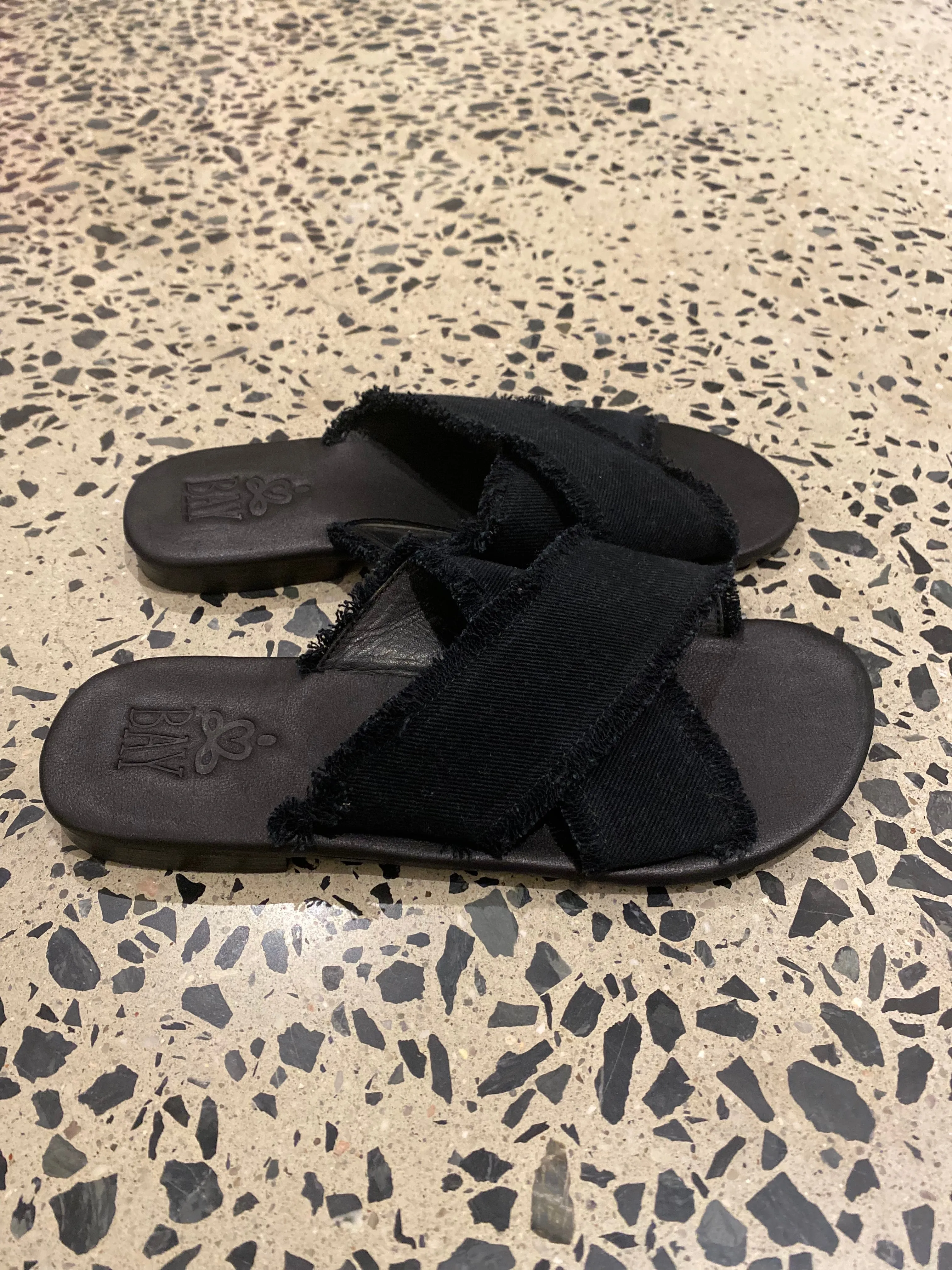 CROSSOVER CANVAS SLIDE - NATURAL