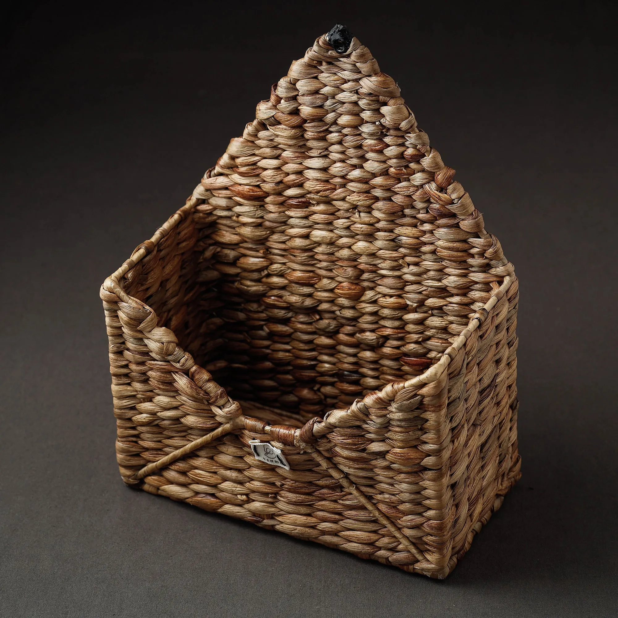 Handcrafted Organic Water Hyacinth Envelope Basket (9 x 4.5 in)