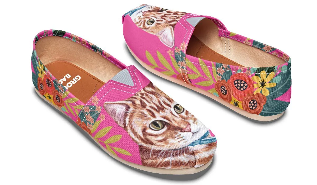 Joyful Tabby Cat Casual Shoes