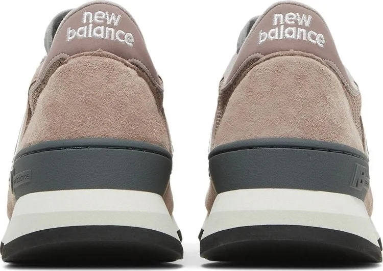 New Balance Kith x 990v1 Made In USA 'Dusty Rose' Sneakers, Pink