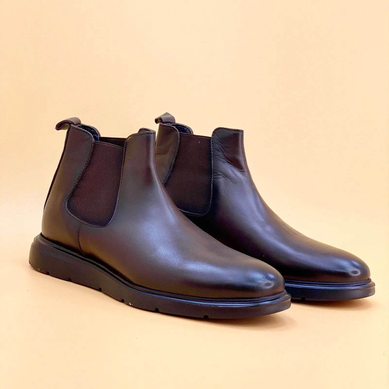 NEW ,  MADE IN TURKEY GENUINE LEATHER MEN BOOTS  M27