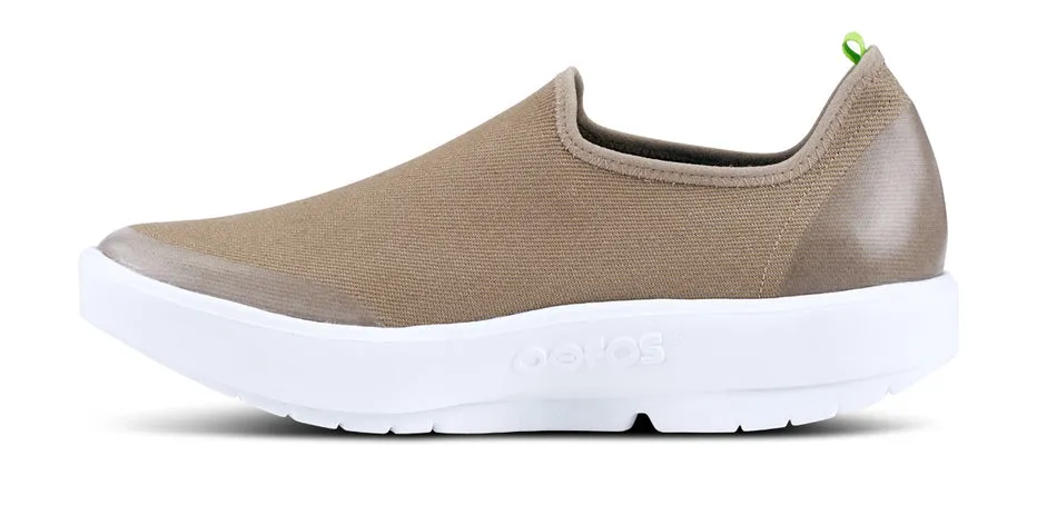 OOmg EeZee low white/taupe