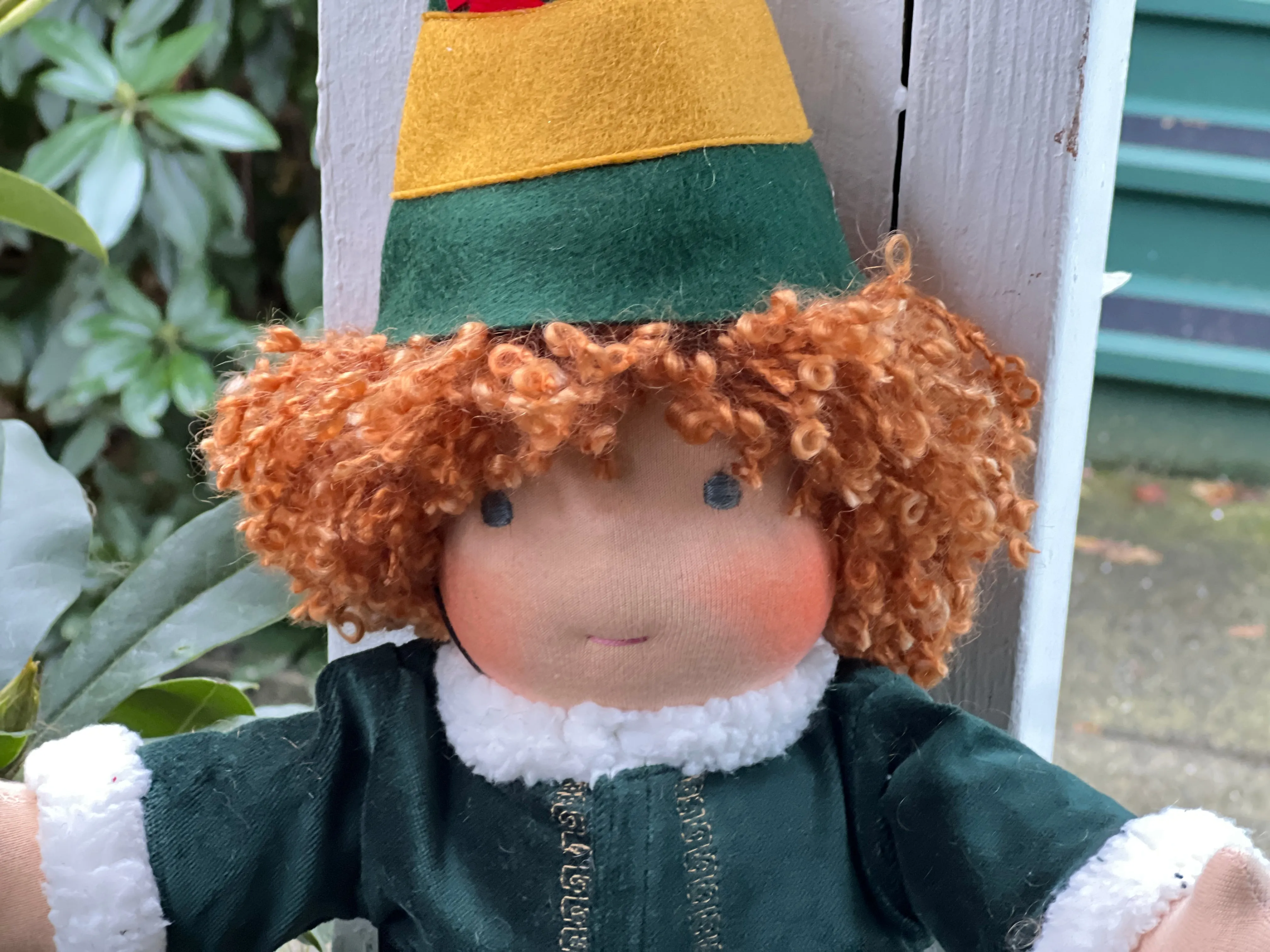 Special Edition Sitting Friend -  Elf 5