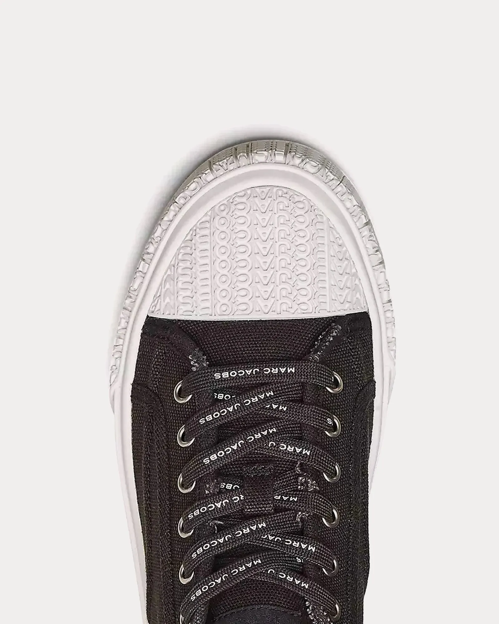 The Sneaker Black / White Low Top Sneakers