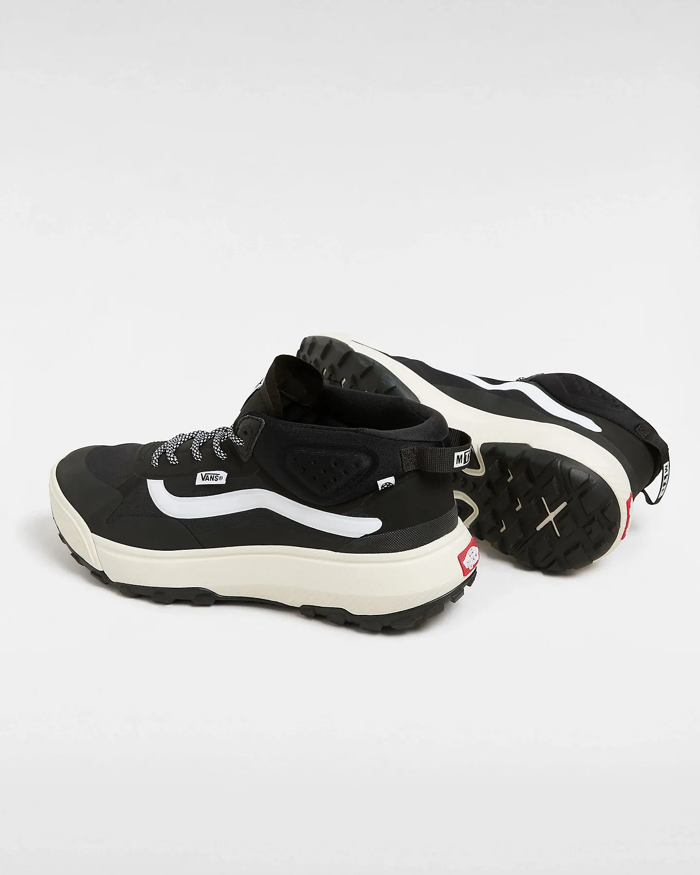 Vans MTE Crosspath Mid Shoes - Black / White